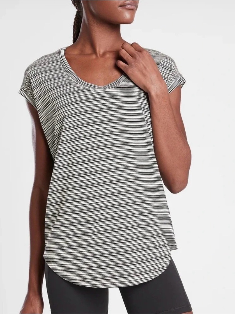 Athleta Cloudlight Stratus Tee featuring a light gray and white stripes size L
